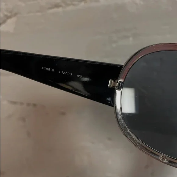 CHANEL Black Sunglasses with Crystal Details - Picture 5 of 5